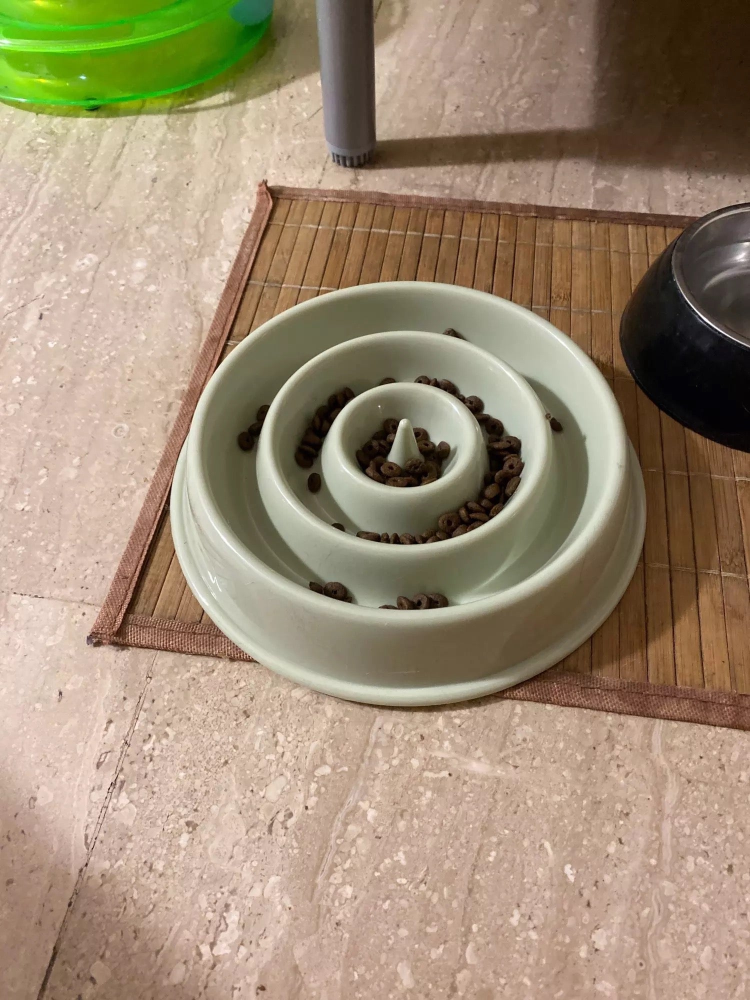 Slow Feeder Bowl Slow Feeder Bath Pet Supplies Pet Accessories Slow Feeder Bowl For Cats and Dogs Slow Feeder Bowls