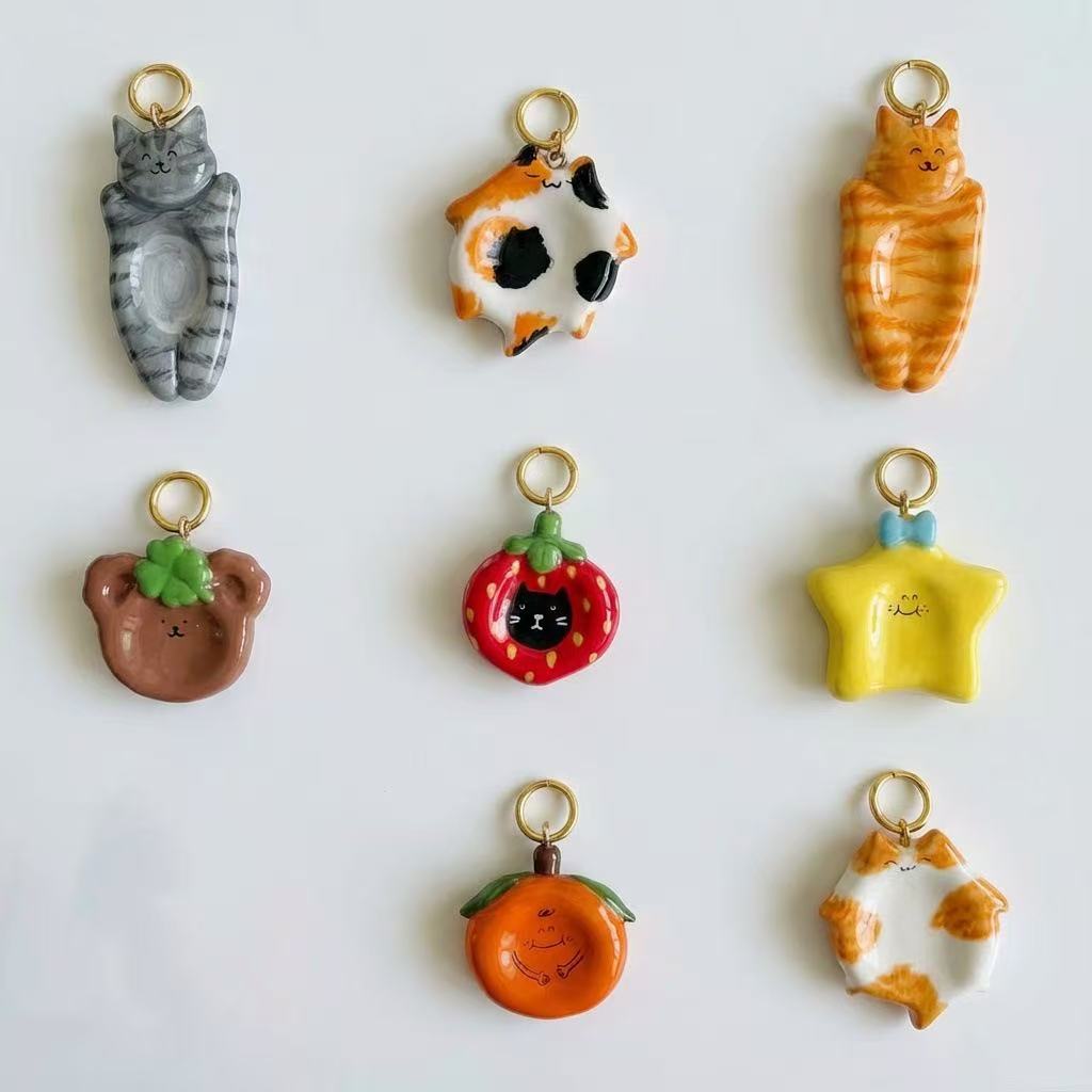 PAWSOME NECKLACE - #151