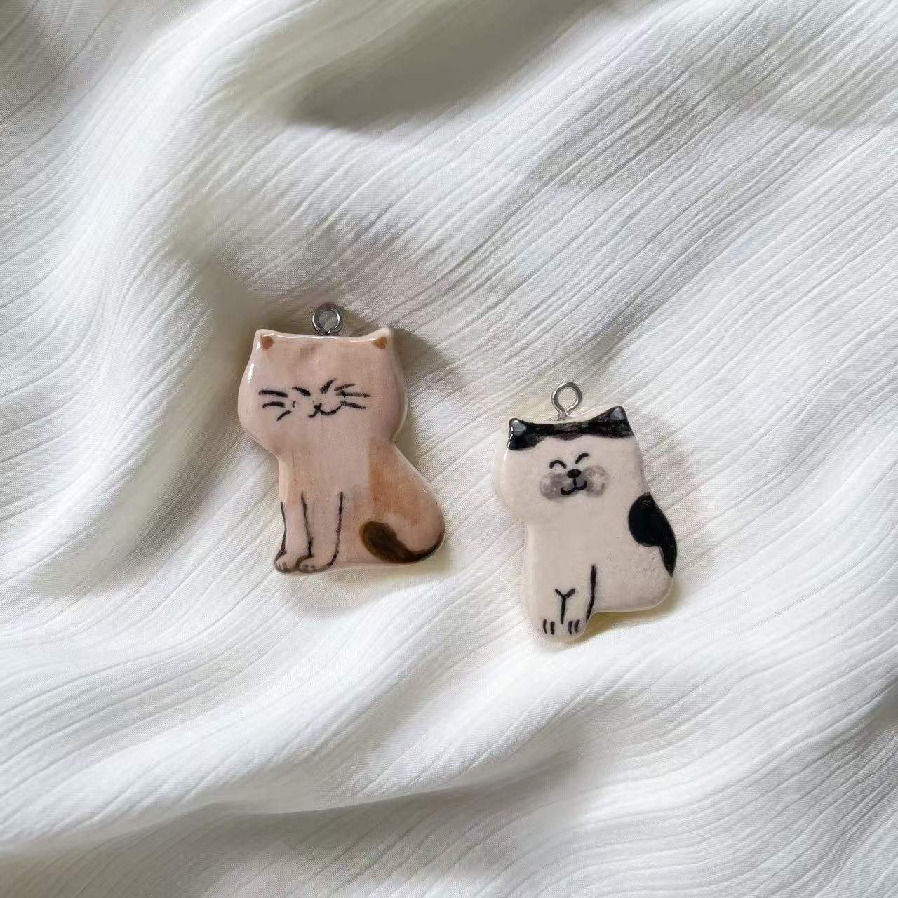 PAWSOME NECKLACE - #153