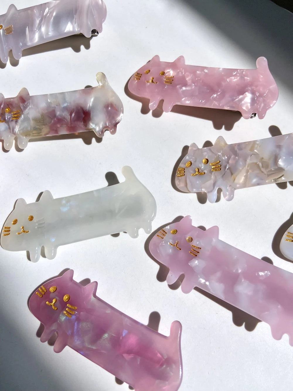 PAWSOME PETS NEW YORK Hand-painted Kitty Cat Hair Clip all colors | Eco-Friendly