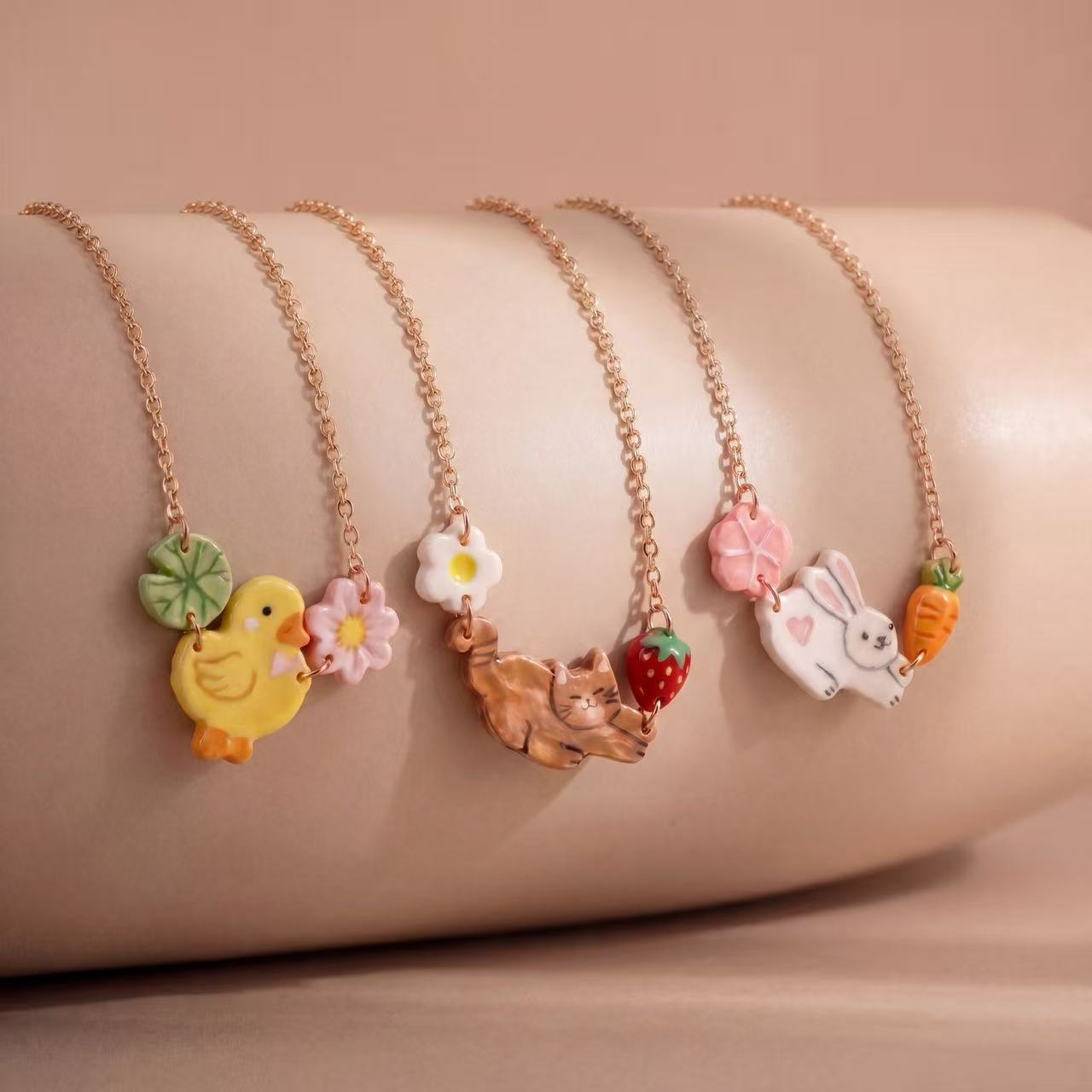 PAWSOME NECKLACE - #124