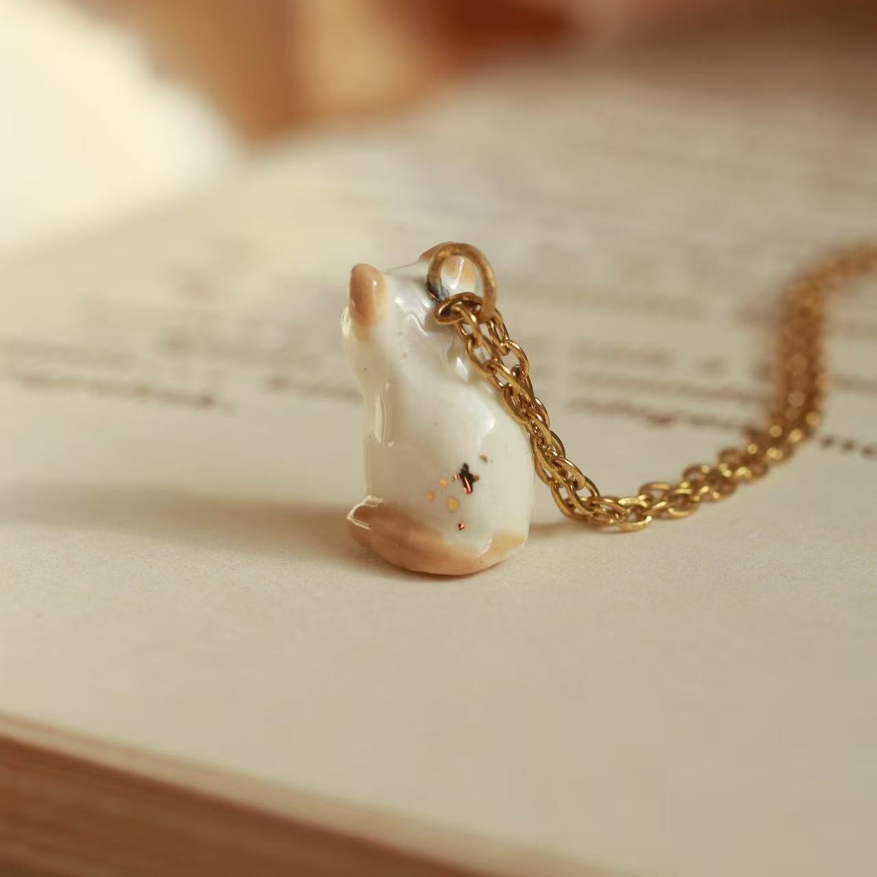PAWSOME NECKLACE - #144