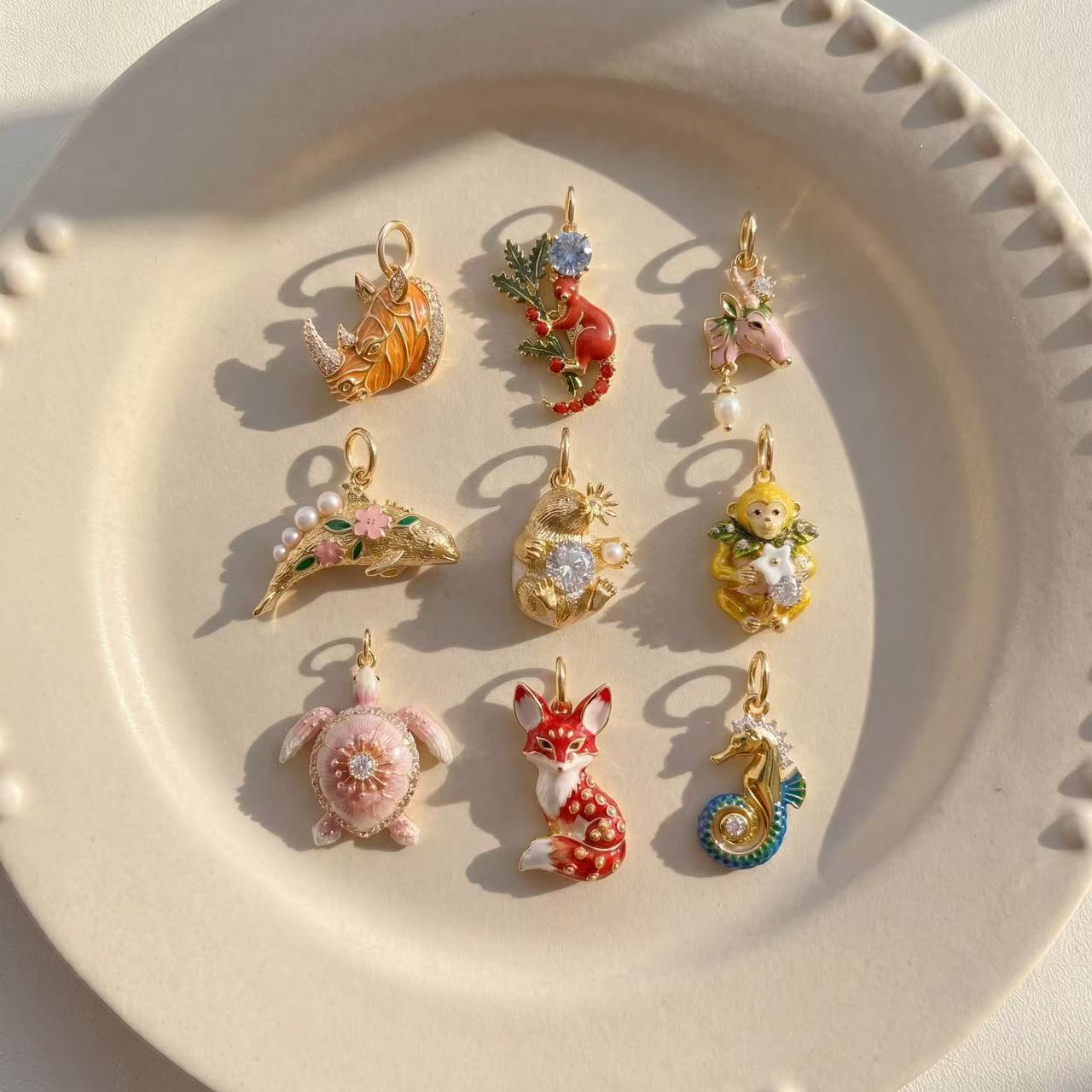 PAWSOME NECKLACE - #142