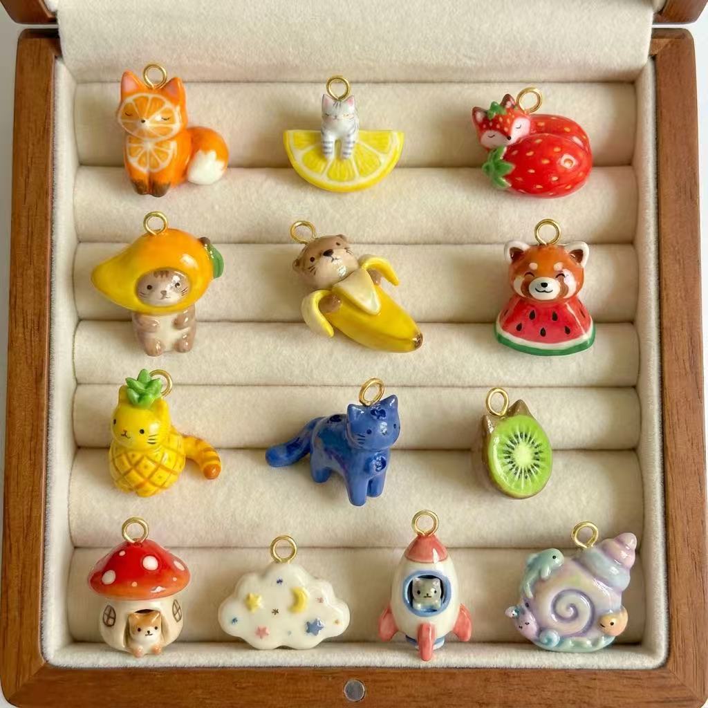 PAWSOME NECKLACE - #146