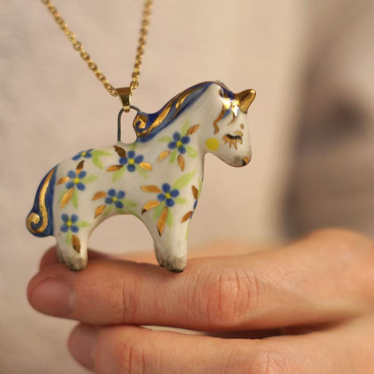 PAWSOME NECKLACE - #122