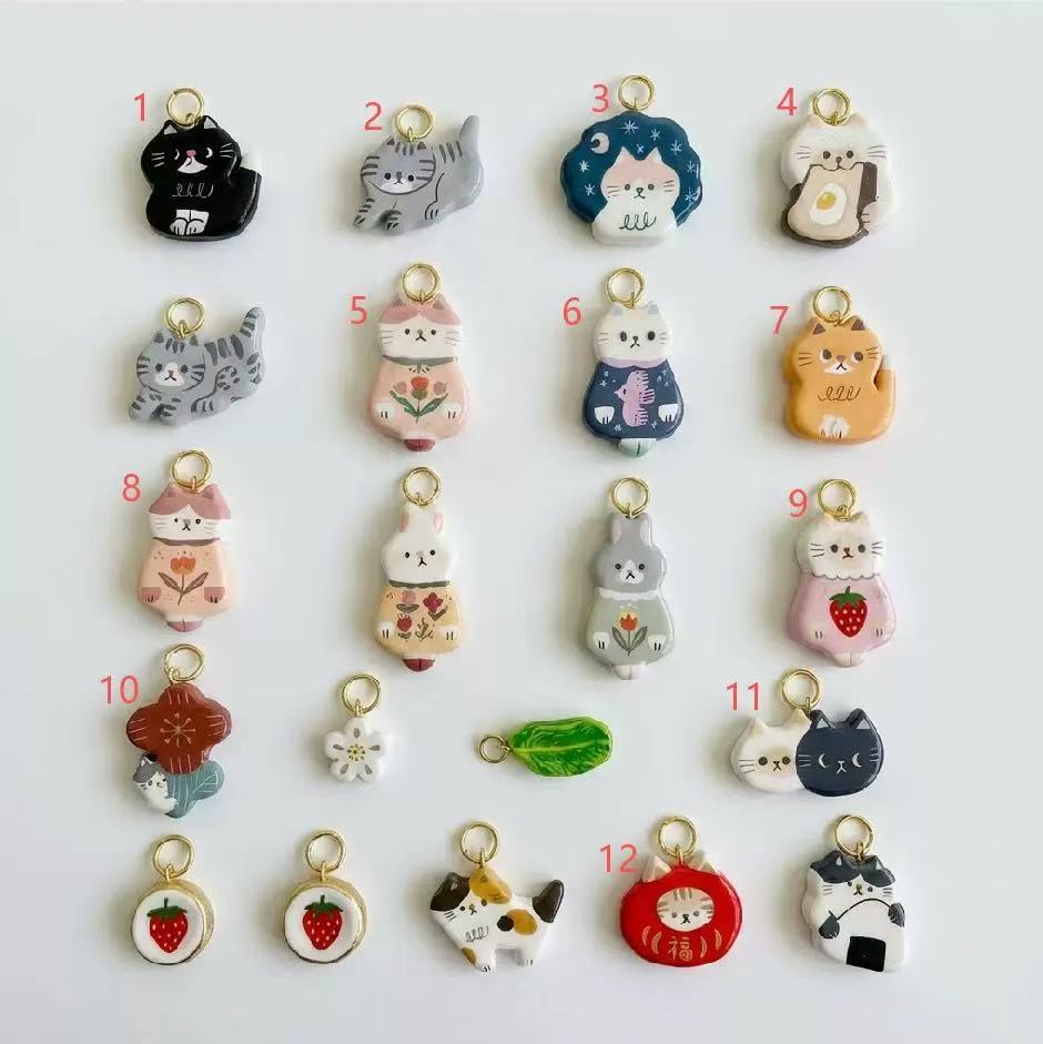 PAWSOME NECKLACE - #148