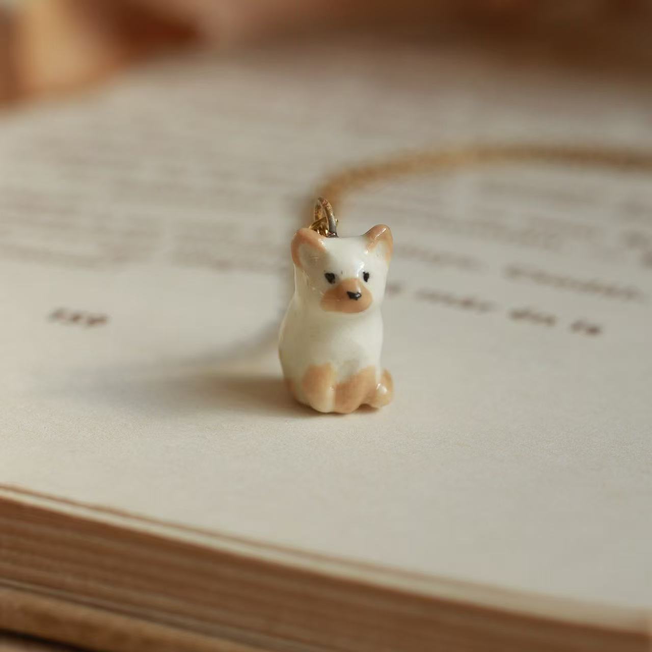 PAWSOME NECKLACE - #144