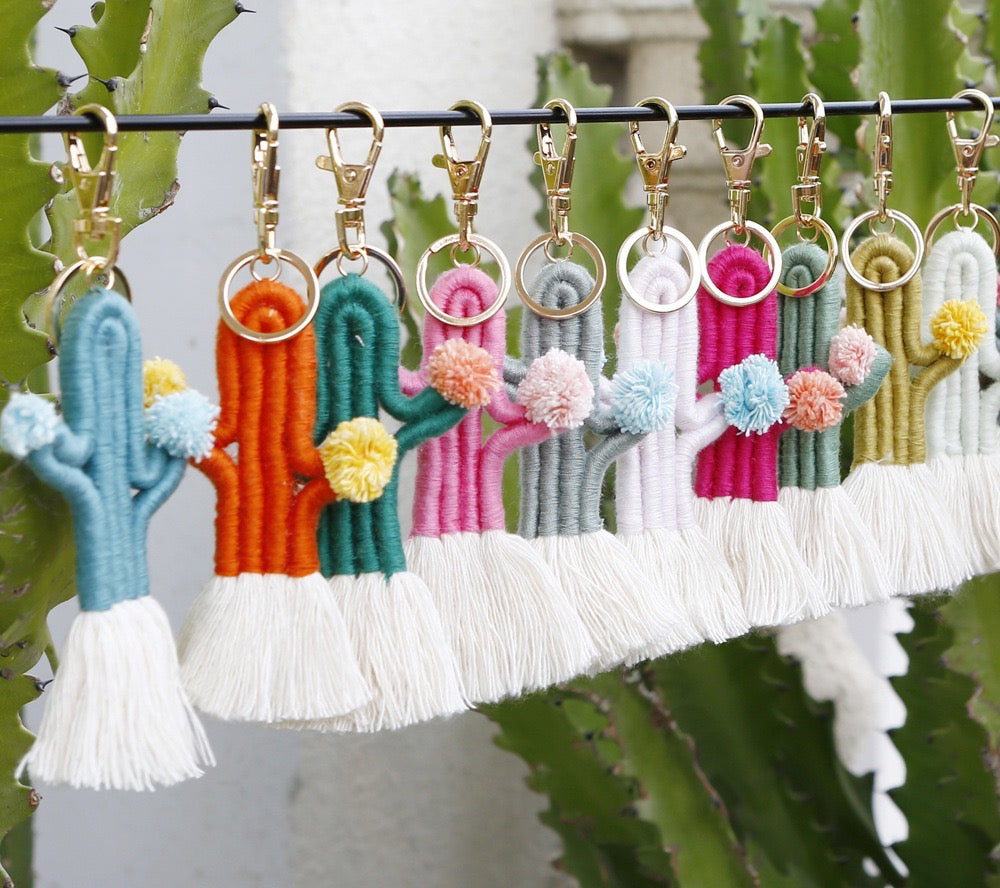 Macrame Cactus Purse Charm | Dog Leash Decor | Keychain | Key ring | Zipper charm