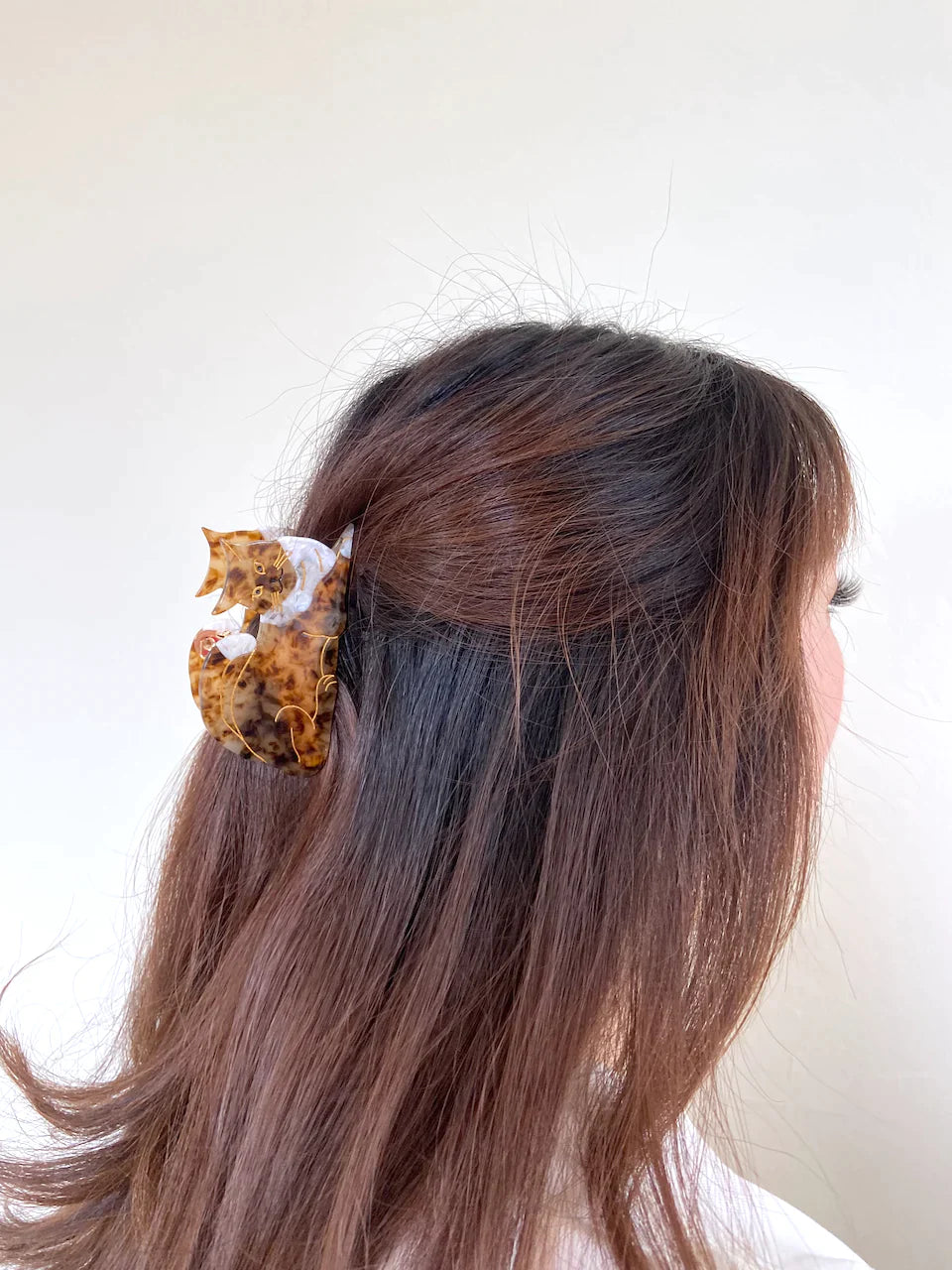 PAWSOME PETS NEW YORK Hand-painted Dog Breed Claw Hair Clip #19 | Eco-Friendly