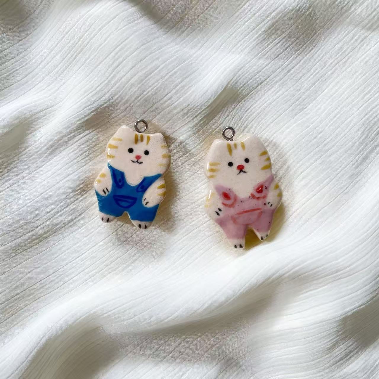 PAWSOME NECKLACE - #153