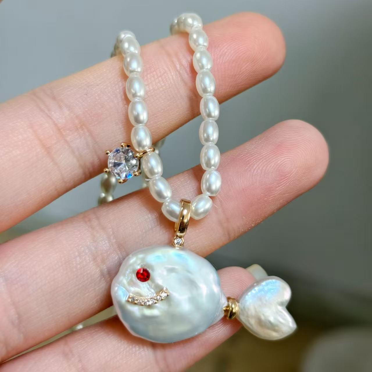 PAWSOME NECKLACE - #130