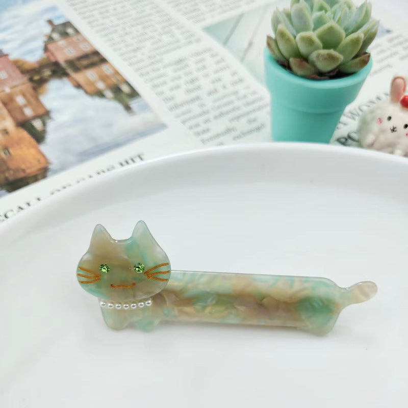 PAWSOME PETS NEW YORK Hand-painted Cat with Pearl Necklace Hair Clip all colors | Eco-Friendly