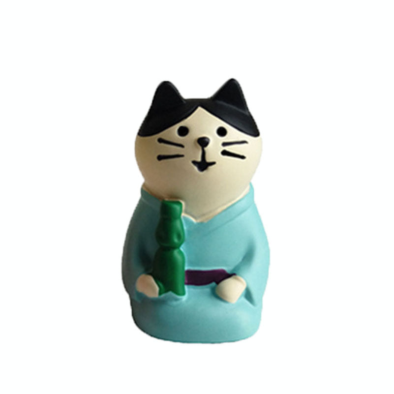 PAWSOME FIGURINES - #37