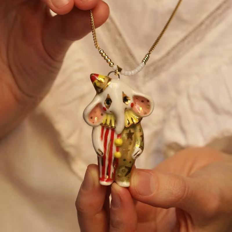 PAWSOME NECKLACE - #120
