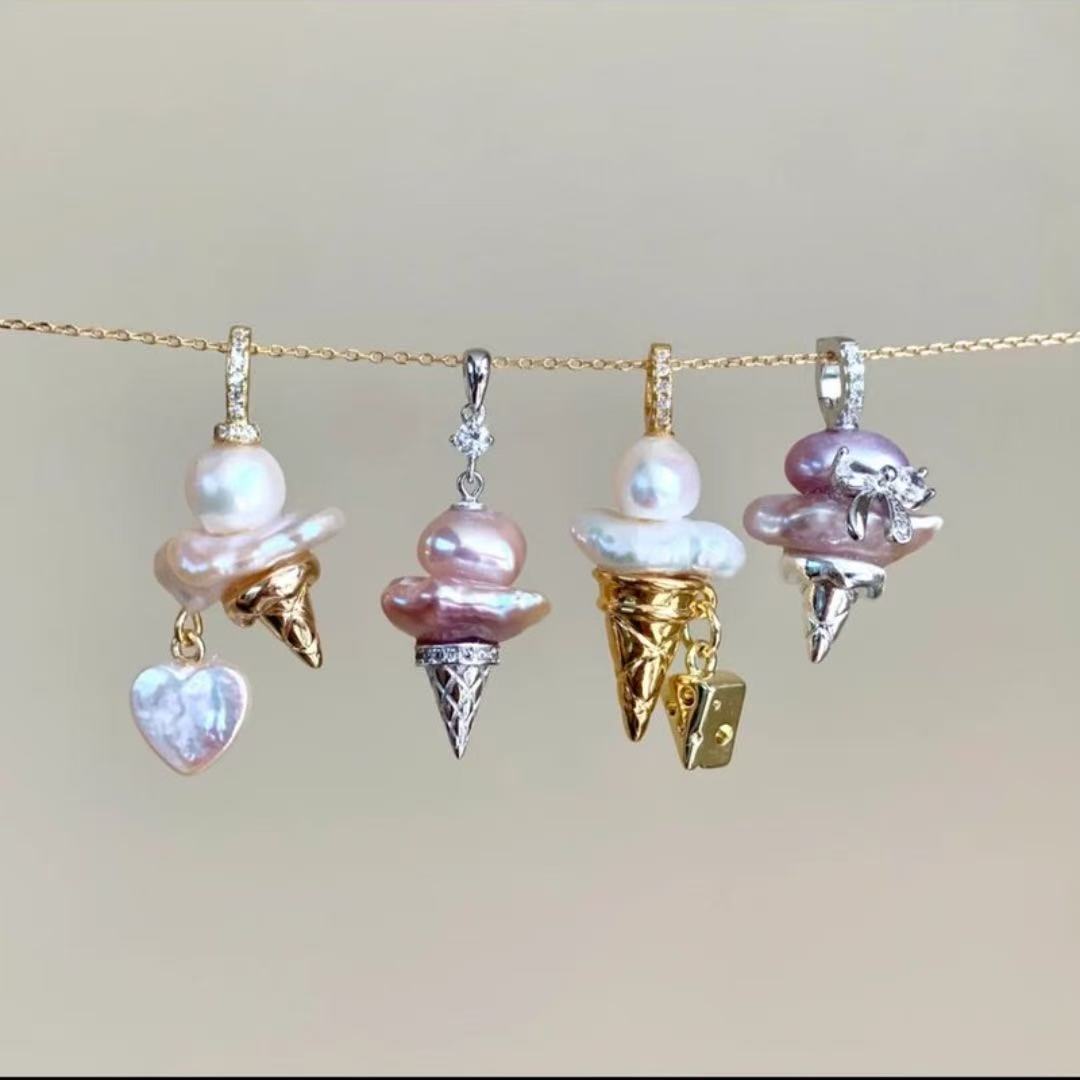 PAWSOME NECKLACE - #133