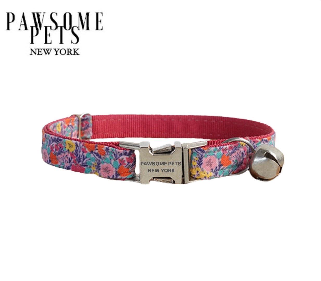 Pawsome Pets New York  Dog and cat collars Fully Adjustable Collar Made out of nylon webbing with quick use buckle  Spot clean with soap and water. Hang to dry.